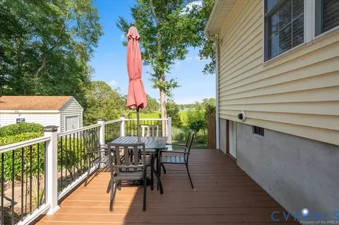 1025 Riverside Dr, Lanexa, VA 23089 photo 22