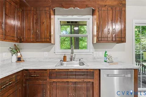 Kitchen - 2810 Sutherland Rd, Sutherland, VA 23885 photo 3 of 3