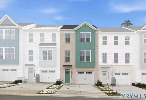 6921 Sunset Oasis Ln, Midlothian, VA 23112