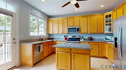 Kitchen - 9062 Amberhill Loop, North Chesterfield, VA 23236 photo 1 of 3