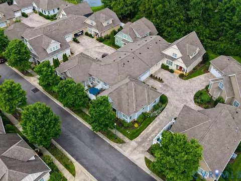 View/Area - 9062 Amberhill Loop, North Chesterfield, VA 23236 photo 1 of 5
