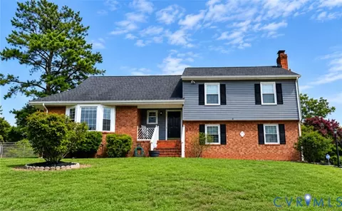 1511 Westshire Ln, Henrico, VA 23238