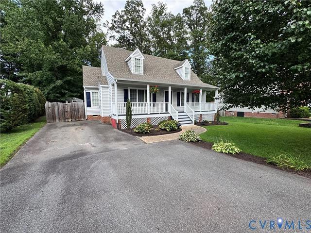 9437 Willow Ridge Dr, Glen Allen, VA 23060