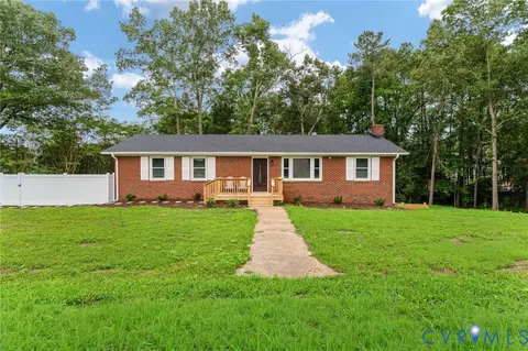 5221 Ecoff Ave, Chester, VA 23831