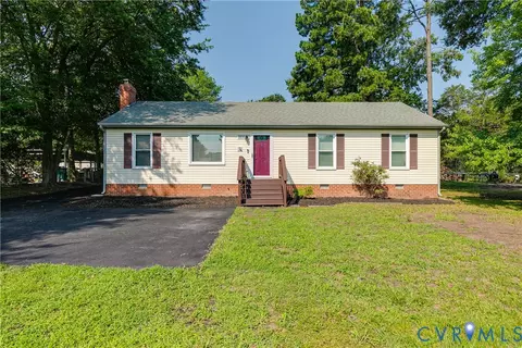 9806 Woodman Rd, Henrico, VA 23228