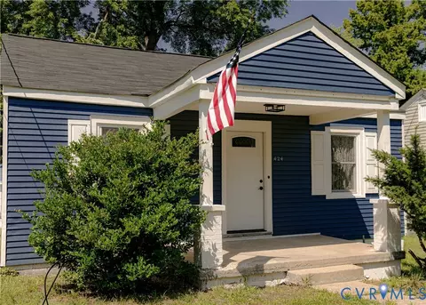 424 Elm St, Petersburg, VA 23803