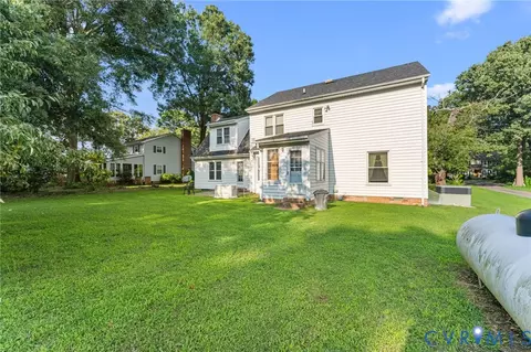 Exterior - 1760 Gloucester Rd, Gloucester Point, VA 23062 photo 6 of 7