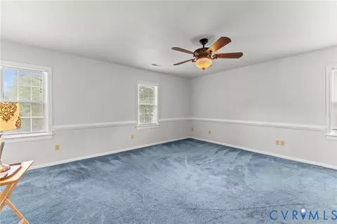 Bedroom - 1760 Gloucester Rd, Gloucester Point, VA 23062 photo 8 of 11