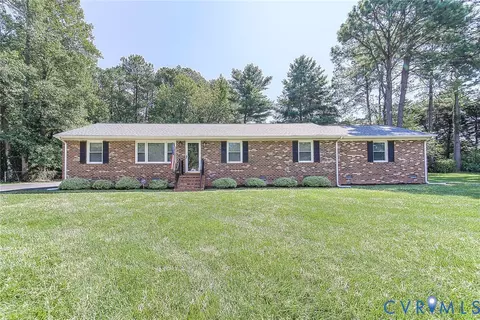 8291 Briarthorn Ct, Mechanicsville, VA 23116