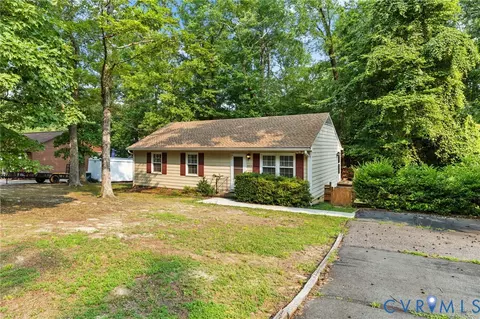 10272 Ronaldton Rd, North Chesterfield, VA 23236