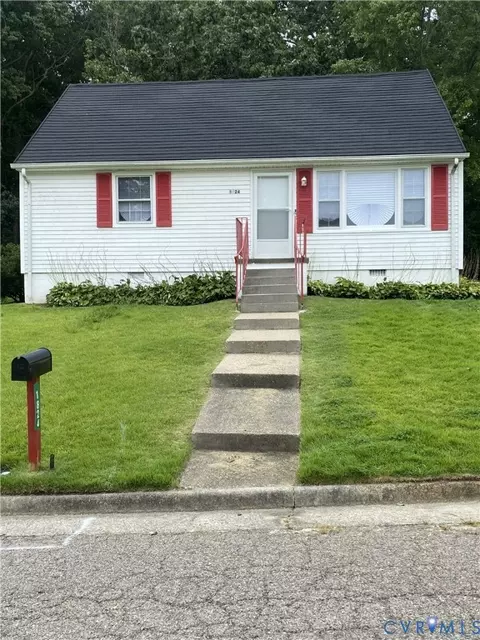 1824 Freeman St, Hopewell, VA 23860