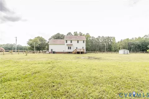20411 Horseshoe Rd, Carson, VA 23830 photo 8