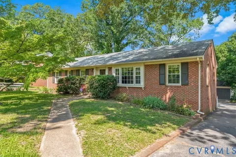 2418 Pineway Dr, Richmond, VA 23225