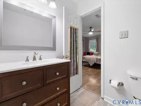 Bath - 3695 Three Chopt Rd, Gum Spring, VA 23065 photo 2 of 3