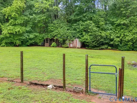 Exterior - 3695 Three Chopt Rd, Gum Spring, VA 23065 photo 13 of 23