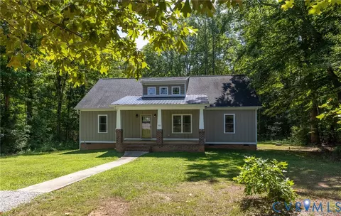 58 Woodson Mill Dr, Bumpass, VA 23024