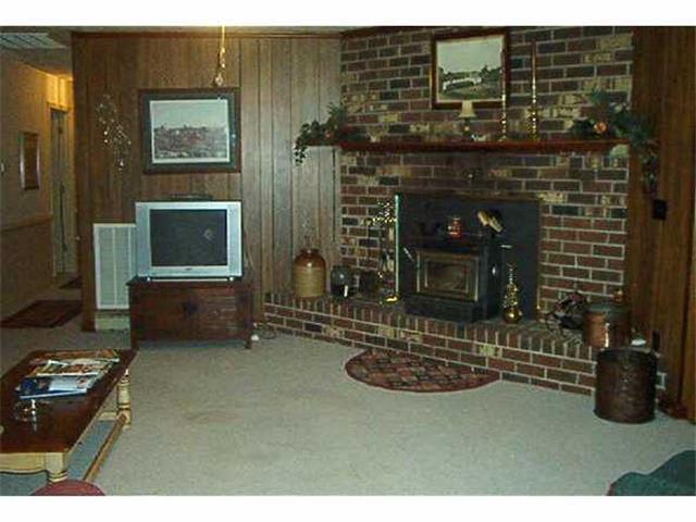 9006 Dabney Dr, Sutherland, VA 23885 photo 1