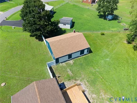 View/Area - 4115 Chestnut Dr, North Dinwiddie, VA 23803 photo 4 of 7