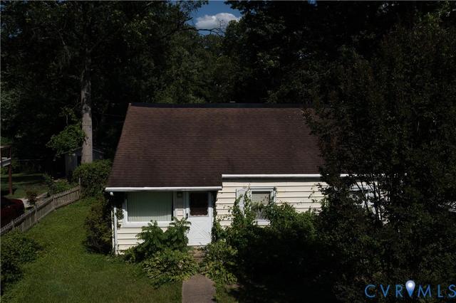 2119 Pimmit Dr, Falls Church, VA 22043