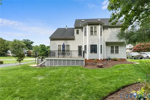 Exterior - 1007 Gravity Hill Rd, Midlothian, VA 23114 photo 7 of 9