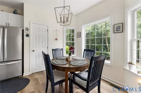 Dining - 1007 Gravity Hill Rd, Midlothian, VA 23114 photo 2 of 2