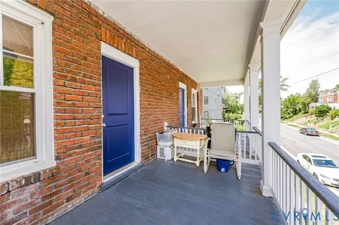 Exterior - 1209 Wallace St, Richmond, VA 23220 photo 4 of 32