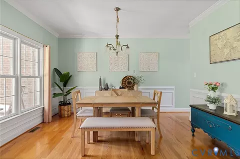 Dining - 21700 Oak Hill Ct, Carson, VA 23830 photo 2 of 3