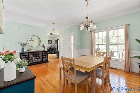 Dining - 21700 Oak Hill Ct, Carson, VA 23830 photo 1 of 3