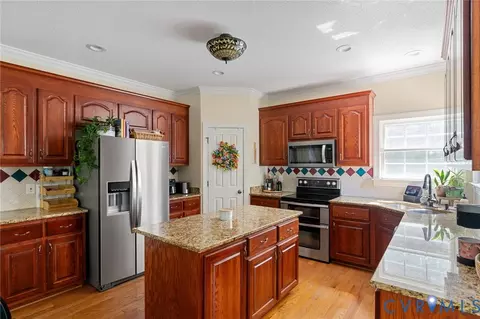 Kitchen - 21700 Oak Hill Ct, Carson, VA 23830 photo 1 of 4