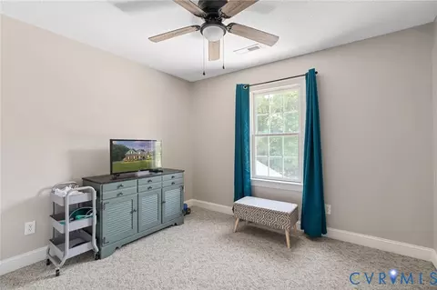 Bedroom - 21700 Oak Hill Ct, Carson, VA 23830 photo 5 of 7
