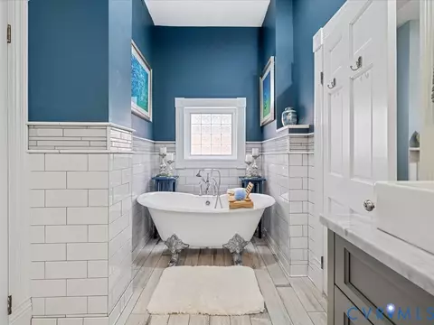 Bath - 3108 E Broad St, Richmond, VA 23223 photo 5 of 7