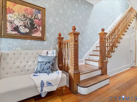 Entry Way - 3108 E Broad St, Richmond, VA 23223 photo 5 of 6