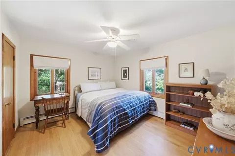 Bedroom - 7614 Ashe St, Gloucester Point, VA 23062 photo 7 of 8