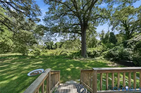 Exterior - 7614 Ashe St, Gloucester Point, VA 23062 photo 9 of 9