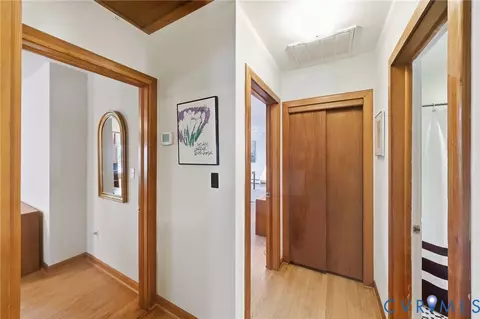 Entry Way - 7614 Ashe St, Gloucester Point, VA 23062 photo 2 of 3