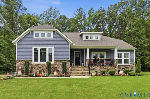 17218 Ivory Bill Ln, Chesterfield, VA 23838