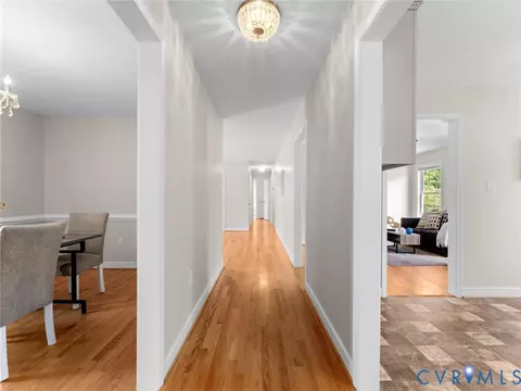 Entry Way - 2296 Mill Rd, Powhatan, VA 23139 photo 2 of 4