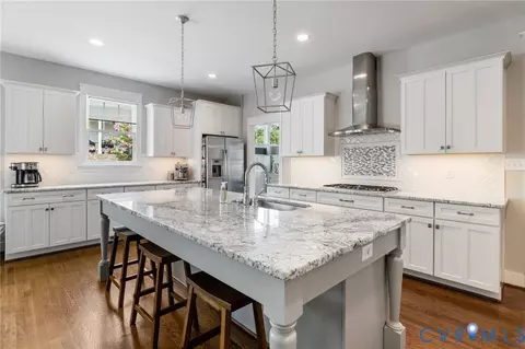 Kitchen - 15918 Drumone Rd, Midlothian, VA 23112 photo 3 of 4