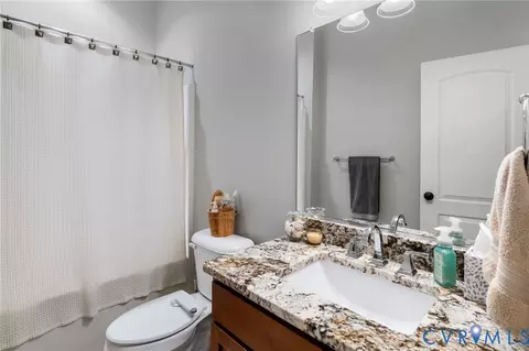 Bath - 15918 Drumone Rd, Midlothian, VA 23112 photo 1 of 6