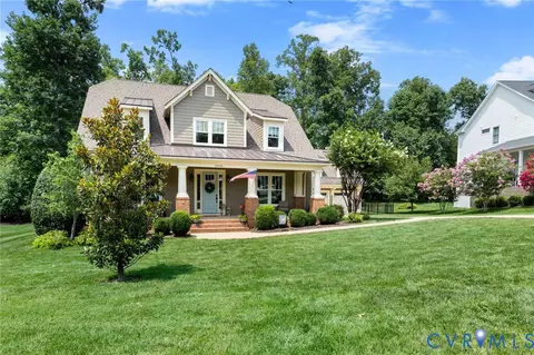 Exterior - 15918 Drumone Rd, Midlothian, VA 23112 photo 3 of 11