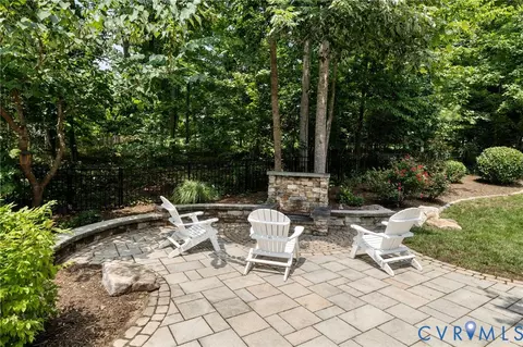 Exterior - 15918 Drumone Rd, Midlothian, VA 23112 photo 9 of 11