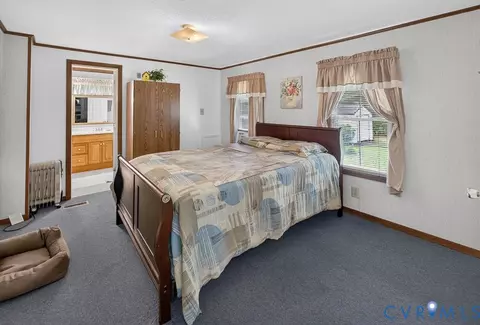 Bedroom - 19541 Templeton Rd, Carson, VA 23830 photo 5 of 7
