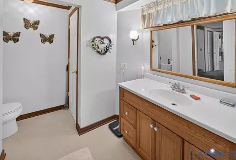 Bath - 19541 Templeton Rd, Carson, VA 23830 photo 4 of 4