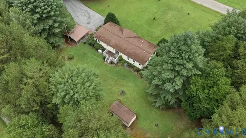 View/Area - 19541 Templeton Rd, Carson, VA 23830 photo 2 of 4