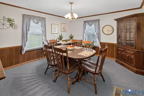 Dining - 19541 Templeton Rd, Carson, VA 23830 photo 1 of 3