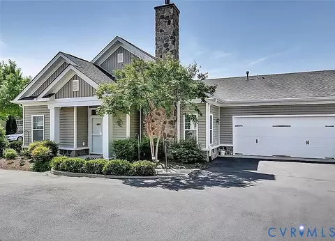 205 Pumpkin Pl, North Chesterfield, VA 23236