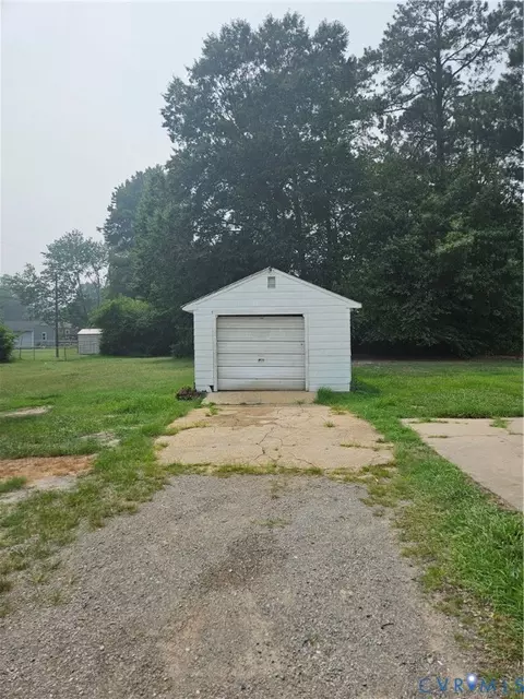 806 Mcdowell Rd, Richmond, VA 23225 photo 4