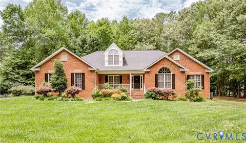 6706 Thicket Pl, Sandston, VA 23150