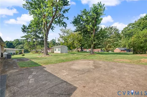 Exterior - 3600 Bathgate Rd, Richmond, VA 23234 photo 4 of 5