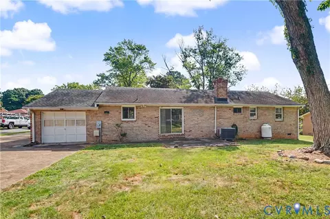 Exterior - 3600 Bathgate Rd, Richmond, VA 23234 photo 3 of 5